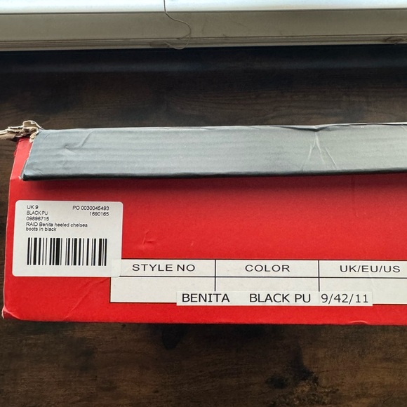 RAID Black Heeled Ankle Boots/ Square Toe Bootie (Size 11) - Picture 5 of 6